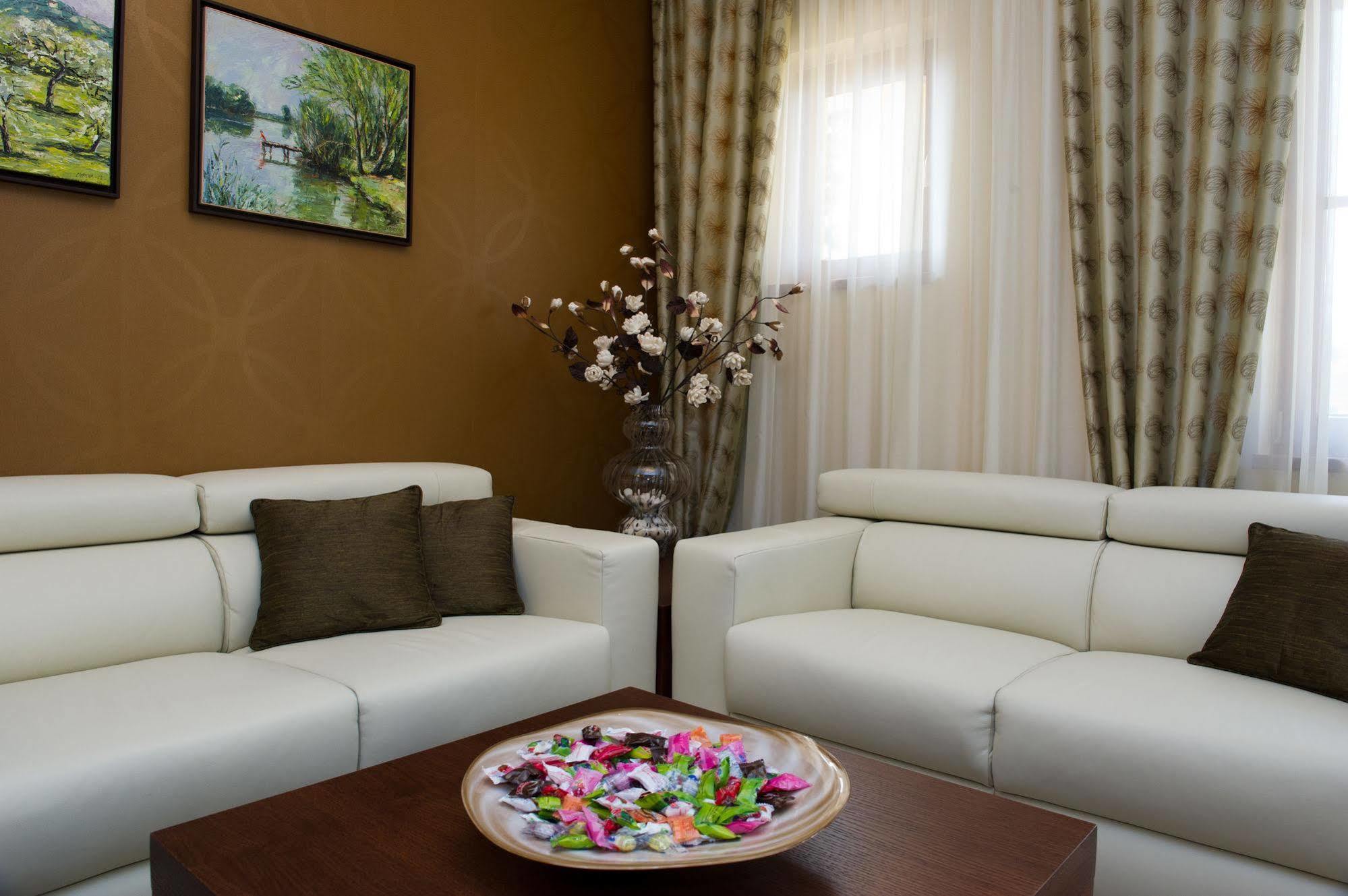 Wellness Hotel Spark Malacky Exterior foto